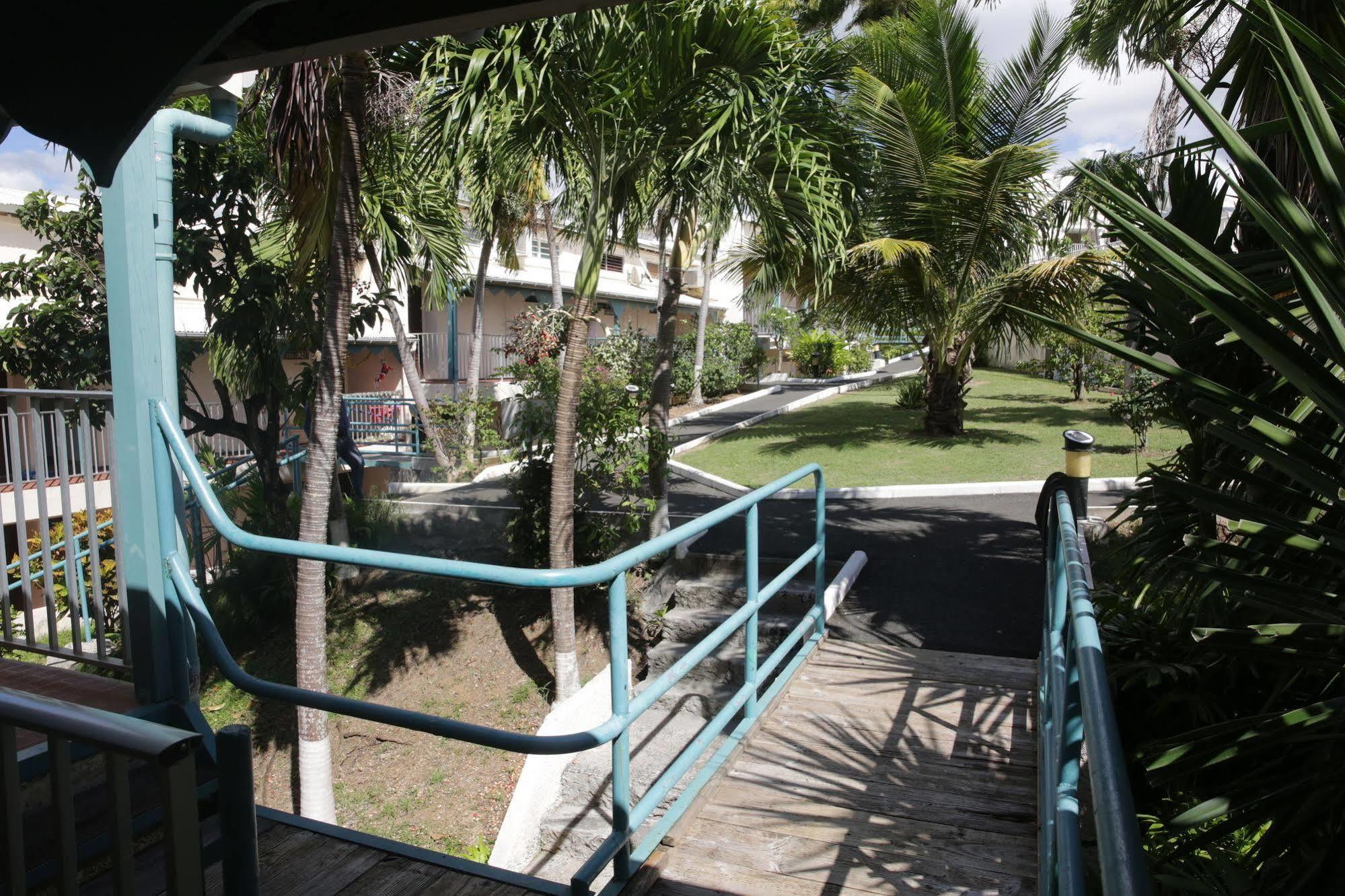 Hotel Village Soleil Le Gosier  Buitenkant foto