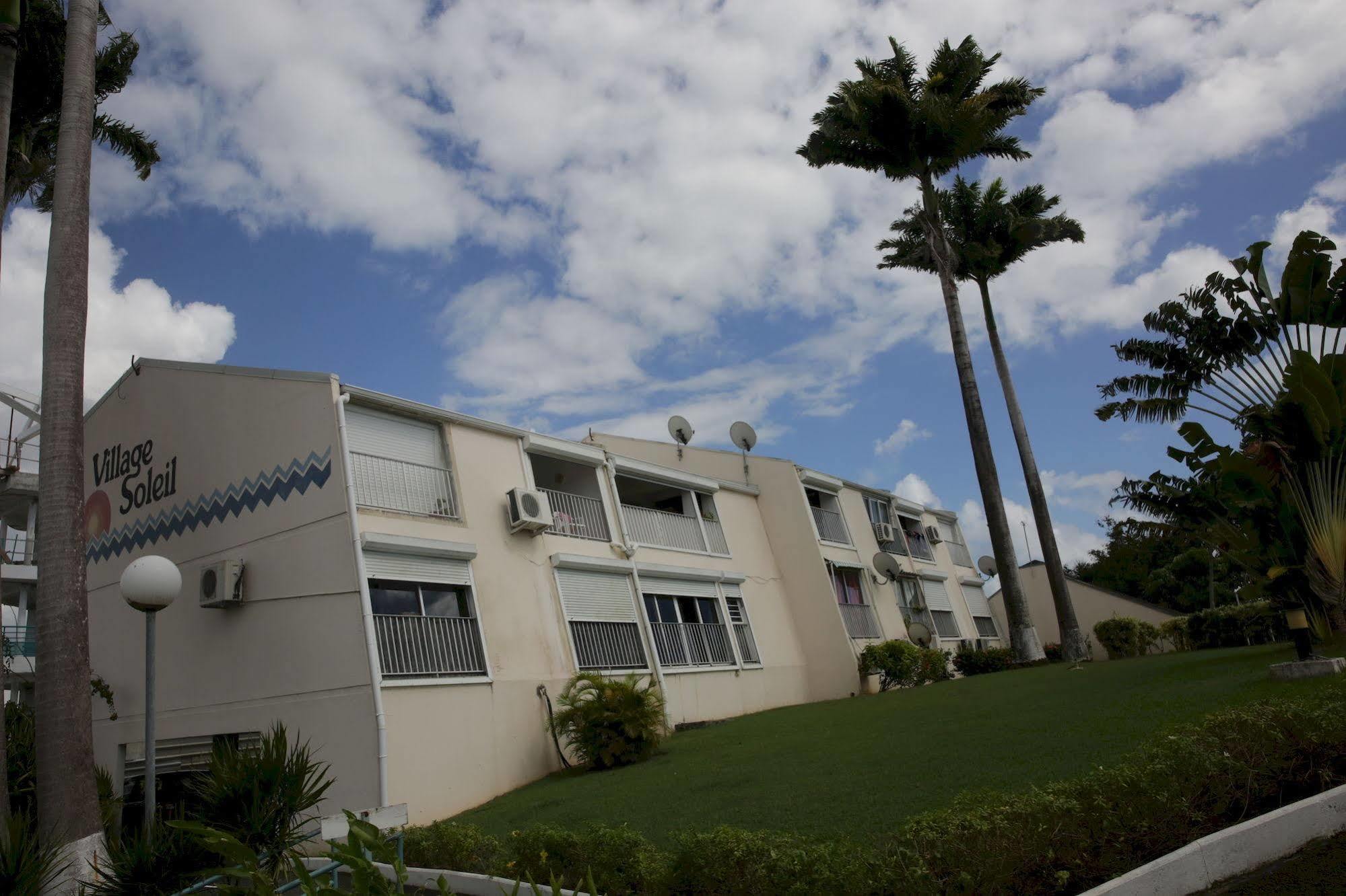 Hotel Village Soleil Le Gosier  Buitenkant foto